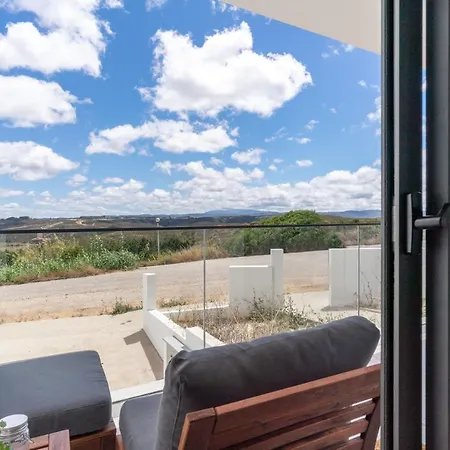 Apartment Sun Surf - Brand New & Cozy In *