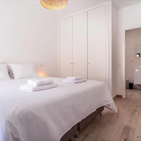 Sun Surf - Brand New & Cozy In Apartment *
