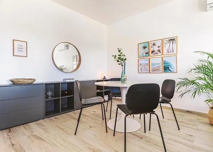 Sun, & Surf In By Lisbeyond Appartement *