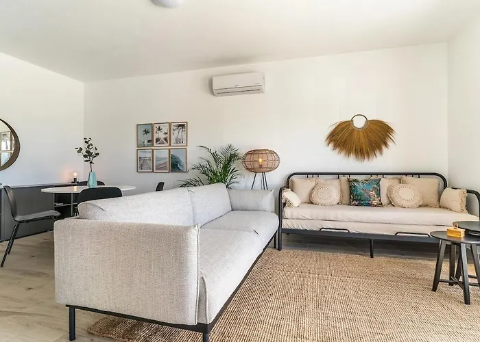 Sun, & Surf In By Lisbeyond Appartement